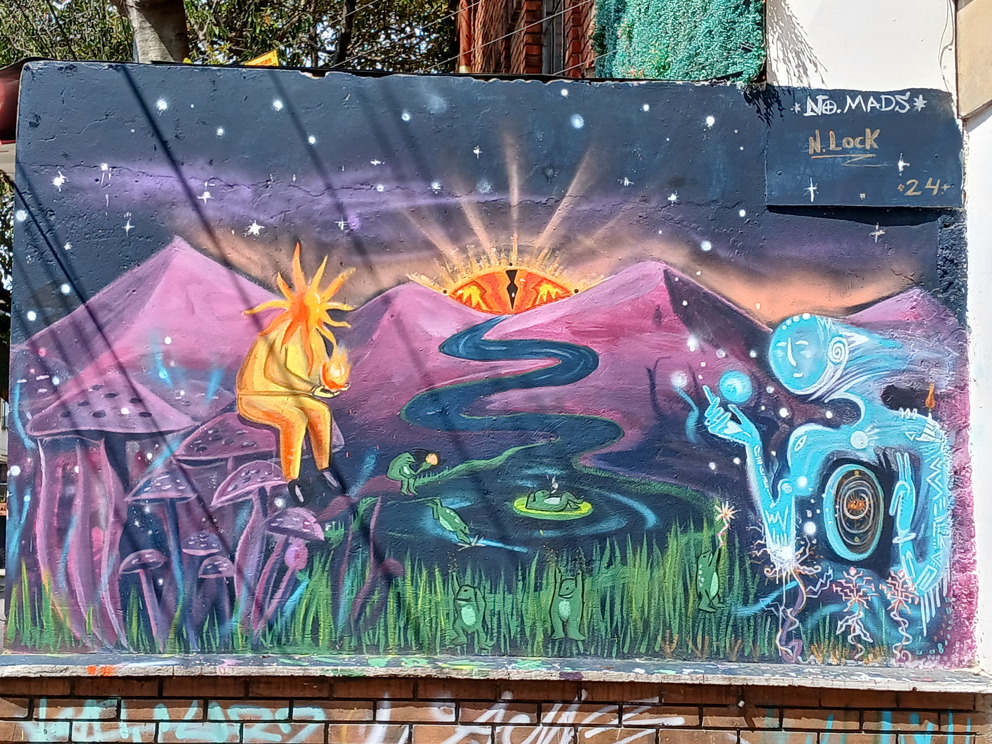 Ela fuente de la luna y el sol